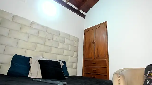 BennBrown online show from October 6, 2025, 8:28 pm