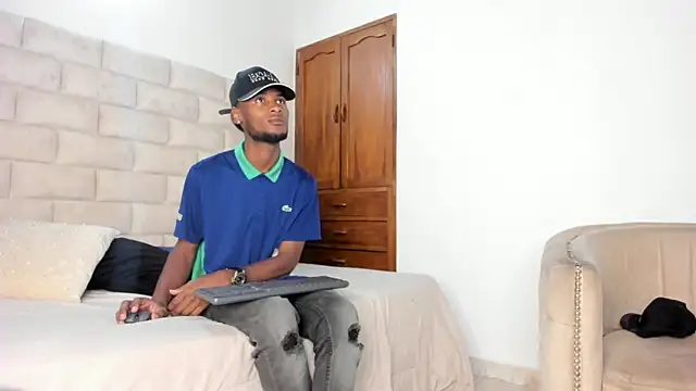 BennBrown online show from October 13, 2025, 8:20 pm