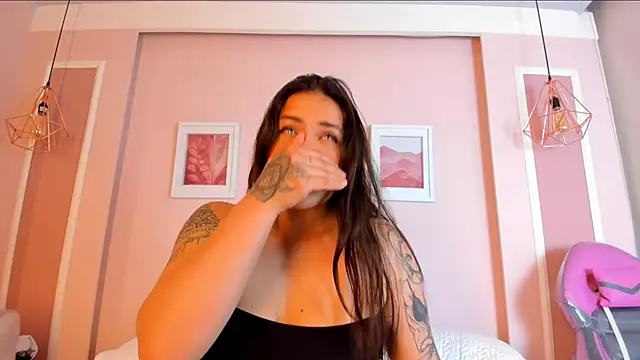 Sarah Reidd online show from October 11, 2025, 12:47 pm