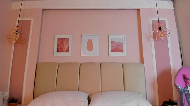 Sarah Reidd online show from October 29, 2025, 12:18 pm