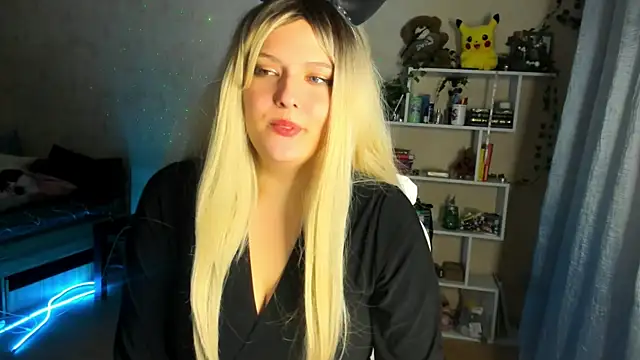 Snapshot of Alice_Casey_new chatting on October 15, 2025, 6:41 pm Alice Casey new online show from October 15, 2025, 6:41 pm