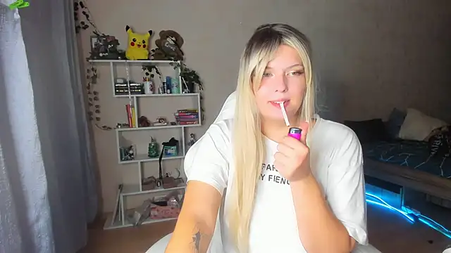 Snapshot of Alice_Casey_new chatting on October 16, 2025, 7:37 pm Alice Casey new online show from October 16, 2025, 7:37 pm