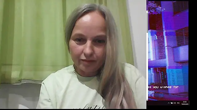 B i r d i e online show from September 19, 2025, 8:31 pm