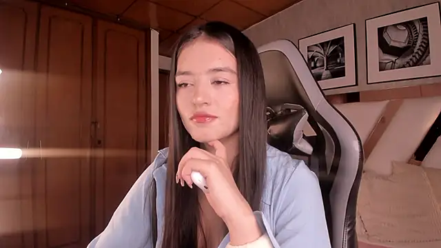 HaathorX online show from December 19, 2025, 2:02 pm