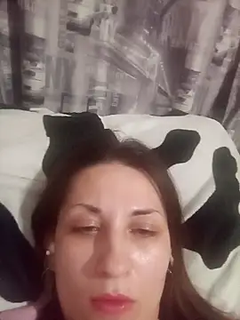 RitaLovvee online show from October 31, 2025, 5:14 pm