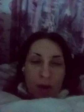 RitaLovvee online show from November 4, 2025, 3:33 pm