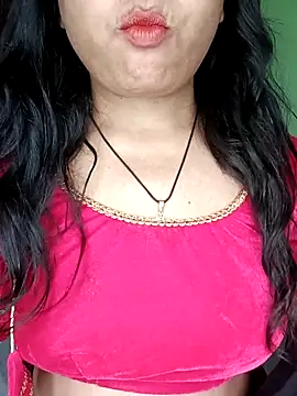 Mona darling21 online show from October 6, 2025, 6:33 am