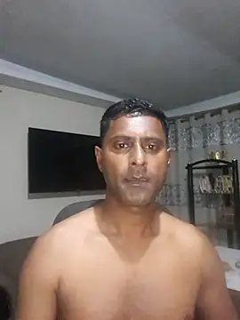 kingVibeX online show from October 15, 2025, 9:04 pm