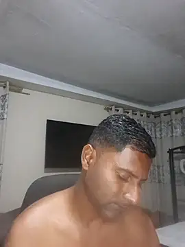 kingVibeX online show from October 18, 2025, 9:48 pm