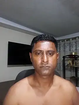 kingVibeX online show from October 21, 2025, 7:58 pm