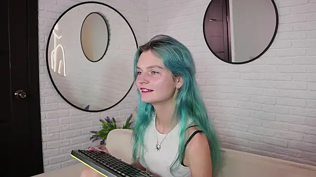 Lika Sky online show from September 28, 2025, 8:36 pm