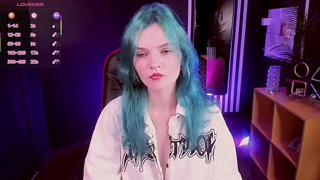 Lika Sky online show from November 22, 2025, 4:17 pm