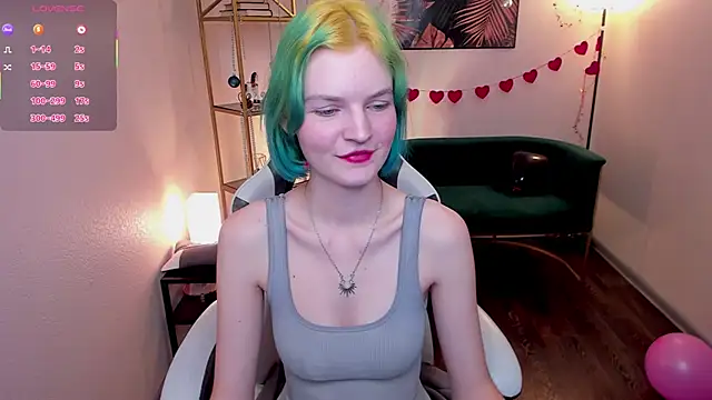 Snapshot of Lika_Sky chatting on February 13, 2026, 4:03 pm Lika Sky online show from February 13, 2026, 4:03 pm