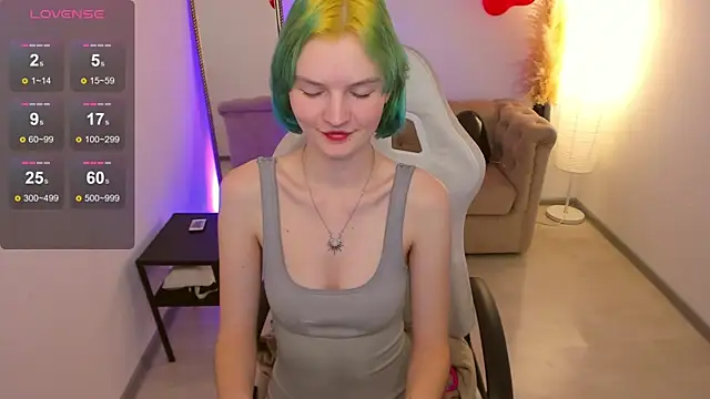 Snapshot of Lika_Sky chatting on February 14, 2026, 6:21 am Lika Sky online show from February 14, 2026, 6:21 am