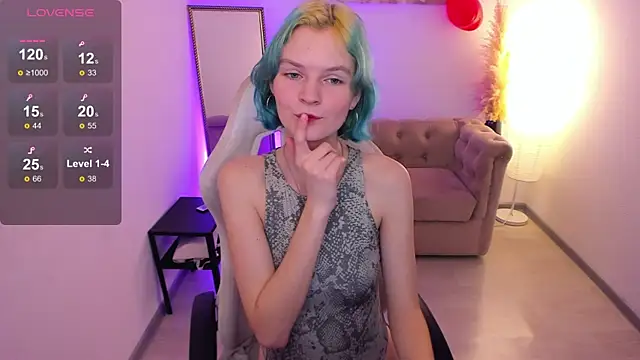 Snapshot of Lika_Sky chatting on March 1, 2026, 6:15 am Lika Sky online show from March 1, 2026, 6:15 am