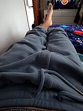 Foxbiker online show from February 13, 2026, 1:29 pm