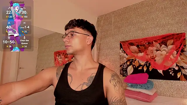 mike wills3 online show from October 26, 2025, 1:28 pm