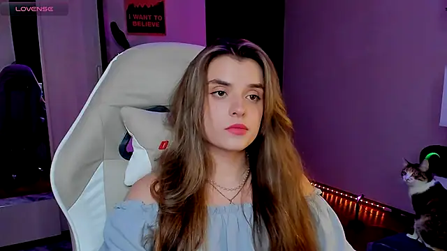 CharmingVixen online show from October 8, 2025, 7:55 pm