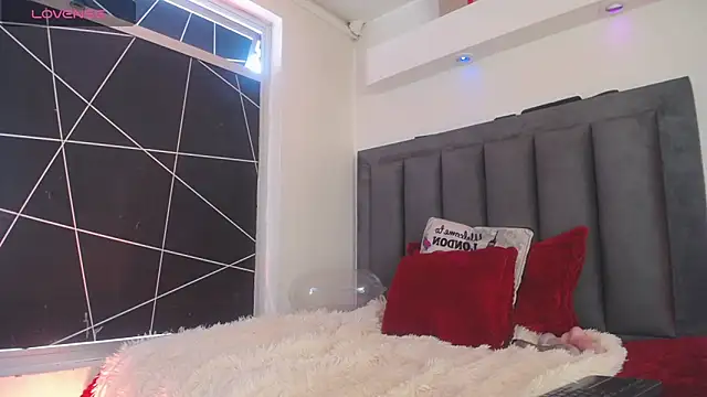 Snapshot of EvaGoddess_ chatting on January 18, 2026, 5:06 pm EvaGoddess online show from January 18, 2026, 5:06 pm