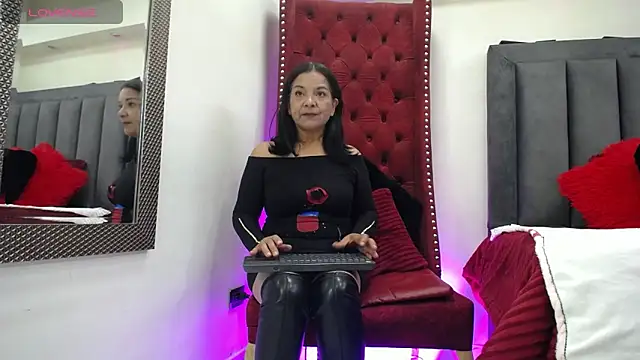 Snapshot of EvaGoddess_ chatting on January 31, 2026, 7:56 pm EvaGoddess online show from January 31, 2026, 7:56 pm