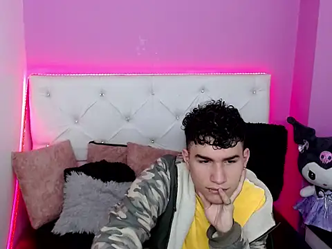 x ethen x online show from September 24, 2025, 4:32 pm