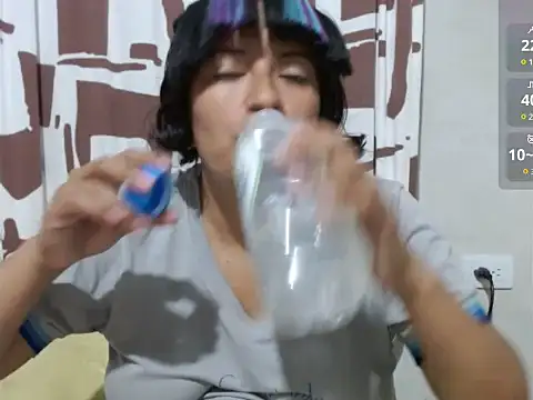 Acelinrose online show from March 9, 2026, 2:15 am