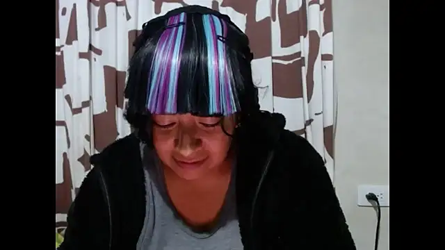 Snapshot of Acelinrose chatting on June 20, 2026, 1:52 am Acelinrose online show from June 20, 2026, 1:52 am