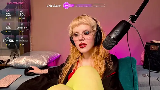 tacodeluxxxe online show from November 13, 2025, 4:50 pm