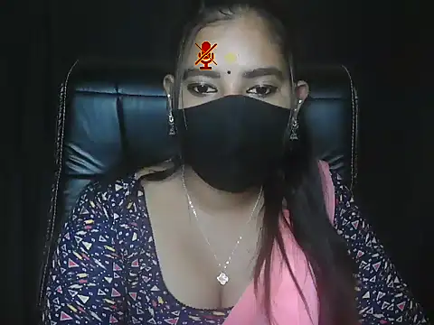 Anusree-Sexy online show from April 3, 2026, 5:55 pm