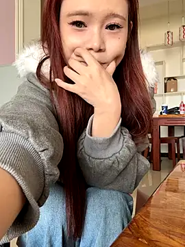 YY-27 online show from December 1, 2025, 4:50 am