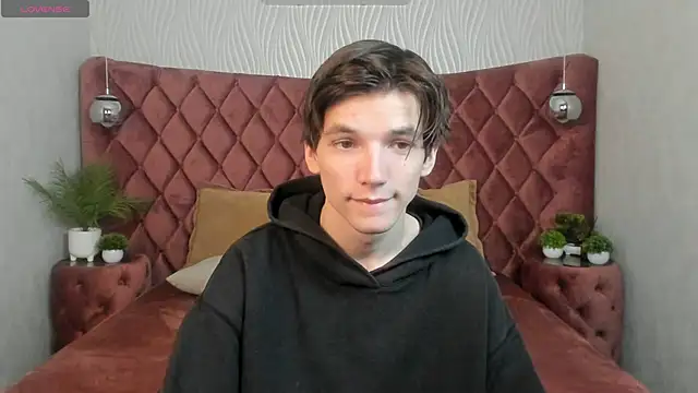 alfred joness online show from October 17, 2025, 12:41 pm