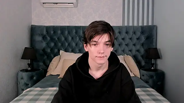 alfred joness online show from November 20, 2025, 6:57 am