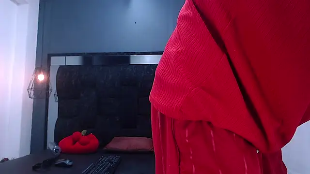 Daniel delux  online show from October 4, 2025, 11:52 am