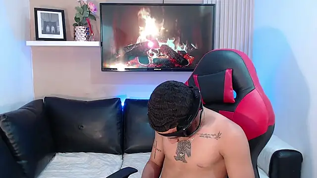 DEIV2  online show from November 25, 2025, 5:29 am