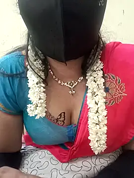 jasminetaml online show from November 4, 2025, 9:08 am