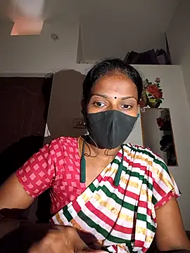 Snapshot of Tamil_Yalini12 chatting on April 27, 2026, 4:21 am Tamil Yalini12 online show from April 27, 2026, 4:21 am