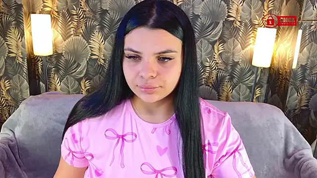 ThiccMady online show from November 3, 2025, 10:16 am