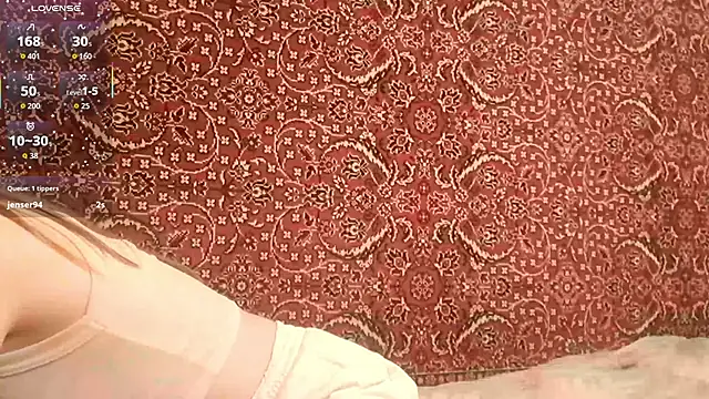 ivetabloom online show from October 19, 2025, 5:24 pm