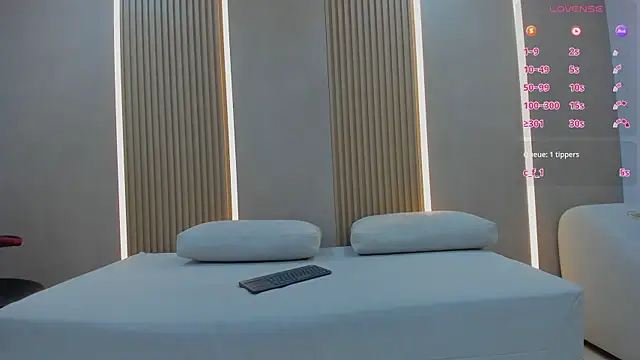 emily kovac online show from November 19, 2025, 11:54 am