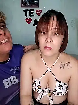 Snapshot of catperigosa chatting on October 31, 2025, 3:13 pm catperigosa online show from October 31, 2025, 3:13 pm