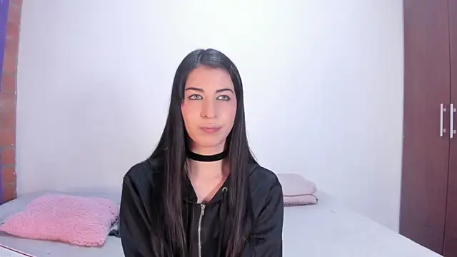 Snapshot of ScarlettRosetti chatting on October 1, 2025, 3:12 am ScarlettRosetti online show from October 1, 2025, 3:12 am