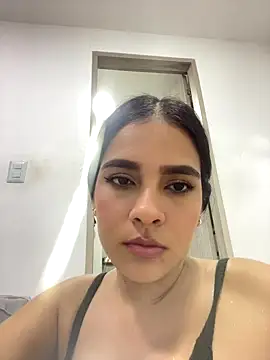 Valery lux16 online show from November 11, 2025, 8:09 pm