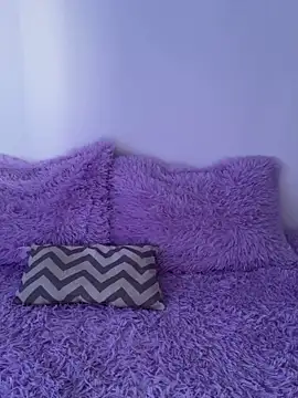 Snapshot of Innerpeace_ chatting on October 2, 2025, 8:16 pm Innerpeace online show from October 2, 2025, 8:16 pm