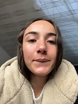 Snapshot of Innerpeace_ chatting on November 9, 2025, 8:51 pm Innerpeace online show from November 9, 2025, 8:51 pm