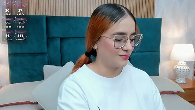 Snapshot of Amber_kiss_ chatting on October 2, 2025, 6:26 pm Amber kiss online show from October 2, 2025, 6:26 pm