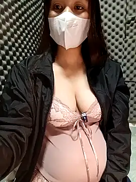 Snapshot of Pipi23_ chatting on November 28, 2025, 3:04 pm Pipi23 online show from November 28, 2025, 3:04 pm