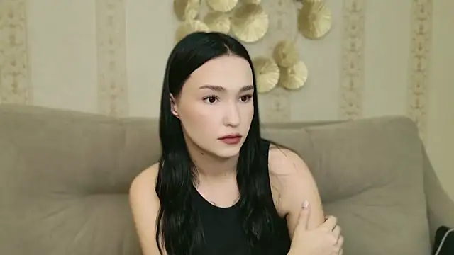 Amanda Choi online show from October 7, 2025, 5:37 am