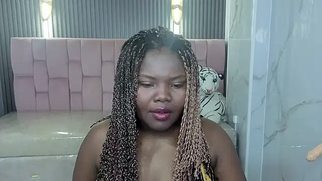 Soffia b online show from October 16, 2025, 2:56 am