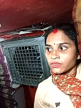 Cuty sunena online show from September 28, 2025, 4:12 pm