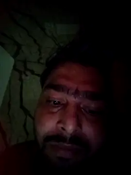 Snapshot of chatting on October 1, 2025, 8:59 pm online show from October 1, 2025, 8:59 pm